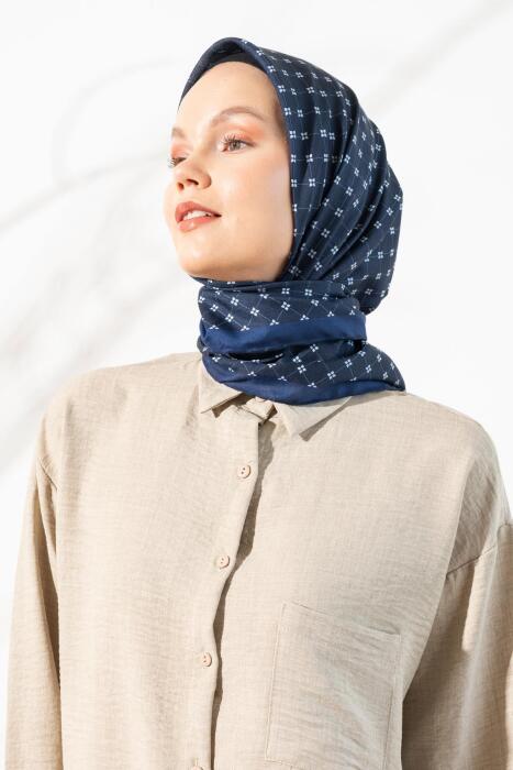 Kadın Küçük Kareli Soft Eşarp LACİVERT 