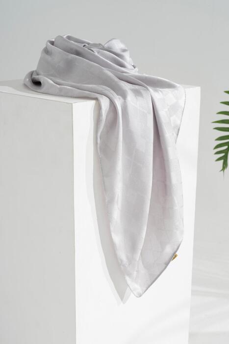 Kadın Tesettür Jakarlı Parlak Venüs Eşarp GÜMÜŞ GRİ - Jawel