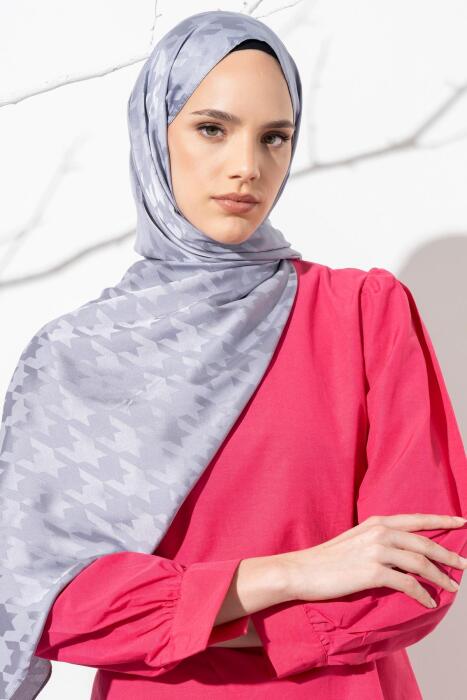 Kadın Tesettür Jakarlı Büyük Desen Kazayağı Şal KOYU GRİ 