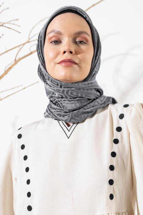 Kadın Mozaik Desenli Jakarlı Eşarp GRİ 