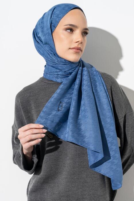 Kadın Tesettür Jakarlı Küçük Desen Kazayağı Şal İNDİGO 