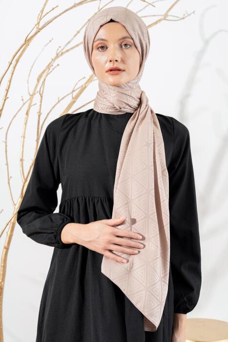 Kadın Piramit Desenli Jakarlı Şal SÜTLÜ KAHVE 