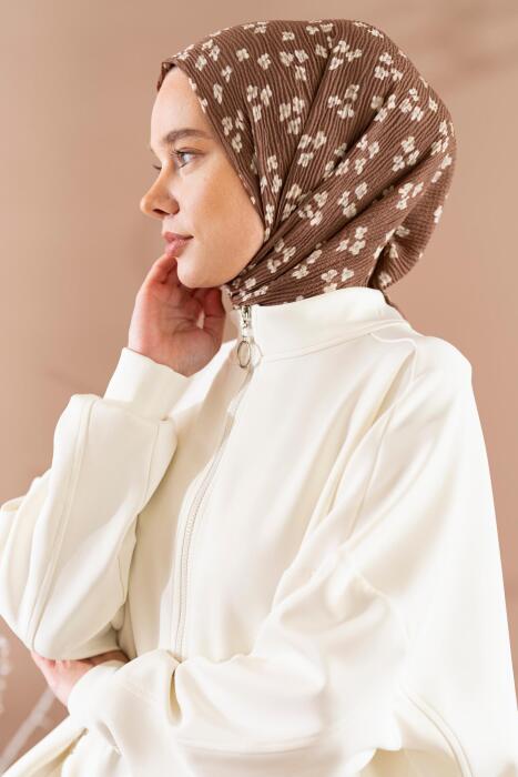 Kadın Çiçek Desenli Kırışmaz Bürümcük Şal 190*80 Cm ÇİKOLATA 