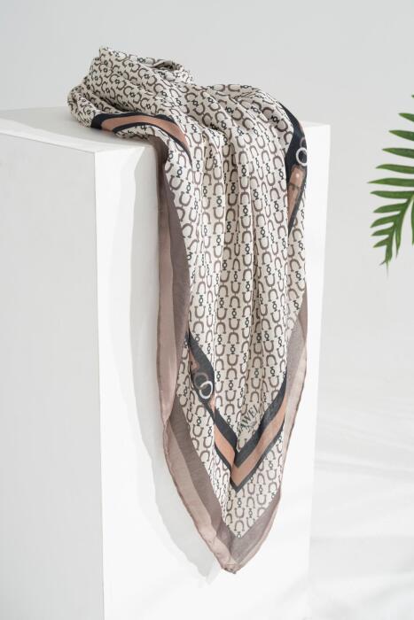 Kadın Tesettür Digital Desen 1 Soft Eşarp VİZON 