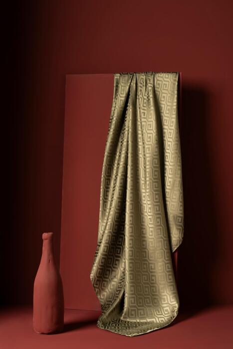 Kadın Mozaik Desenli Jakarlı Eşarp HAKİ 