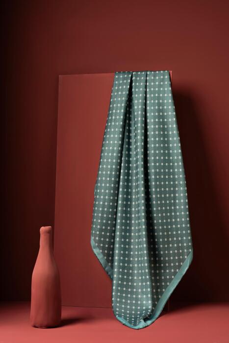 Kadın Küçük Kareli Soft Eşarp ZÜMRÜT - Jawel