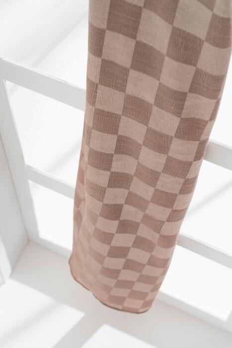 Kadın Dama Desenli Tesettür Jakarlı Şal 185x70 Cm SÜTLÜ KAHVE - Jawel