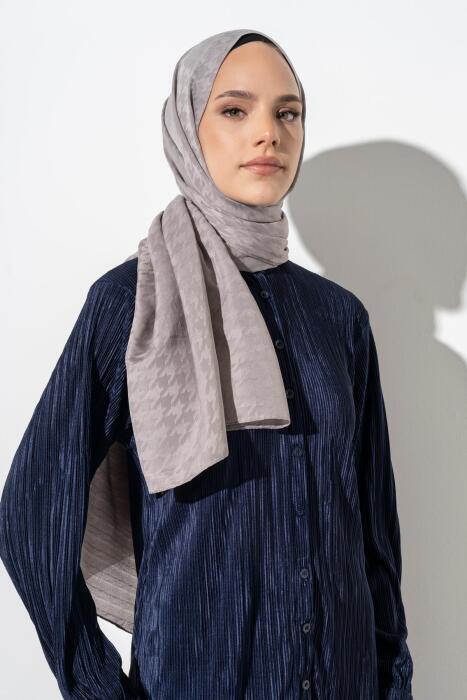 Kadın Tesettür Jakarlı Küçük Desen Kazayağı Şal GRİ 