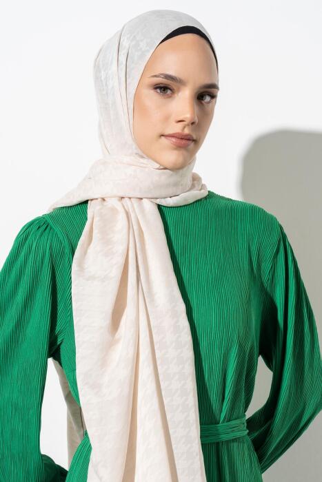 Kadın Tesettür Jakarlı Küçük Desen Kazayağı Şal KREM 