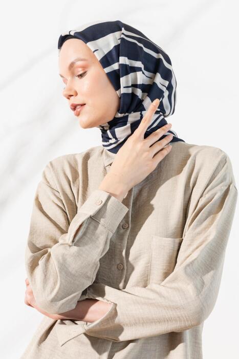 Kadın Zebra Desen Soft Eşarp LACİVERT KREM 