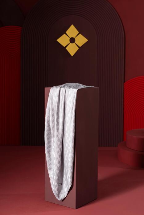 Kadın Tesettür Jakarlı Kazayağı Eşarp 1 GRİ