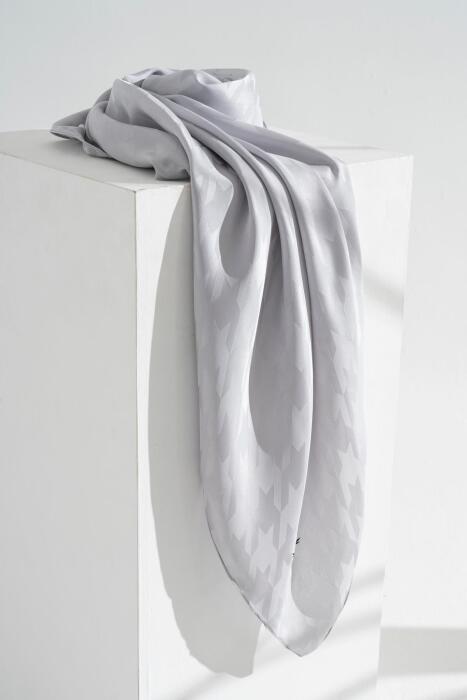 Kadın Tesettür Jakarlı Kazayağı Eşarp 1 GRİ - Jawel